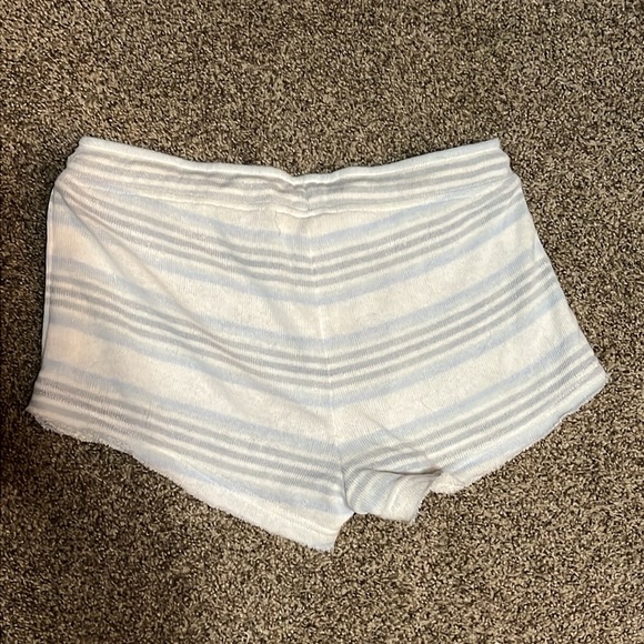 Ron Jon Surf Shop shorts - Picture 2 of 3